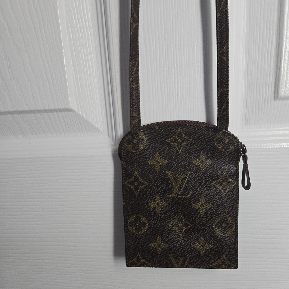 Elegant Monogram Crossbody Wallet